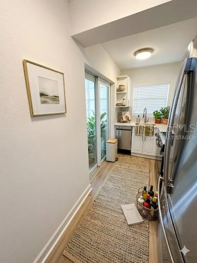 4700 Cove Circle St Petersburg FL 33708