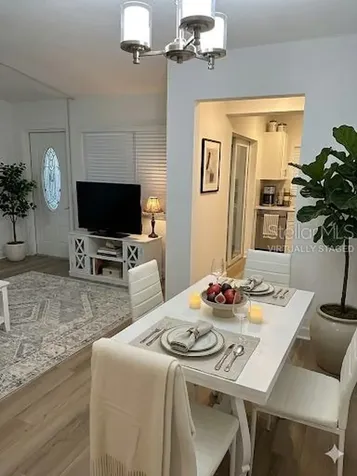 4700 Cove Circle St Petersburg FL 33708