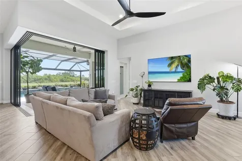 12894 SW Pembroke Circle S Lake Suzy FL 34269