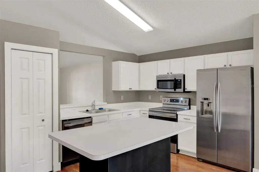 4406 Brookstone Court Orlando FL 32826