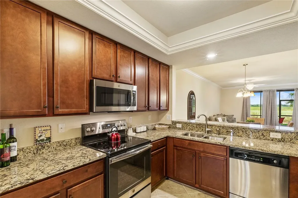 5558 Palmer Circle Bradenton FL 34211
