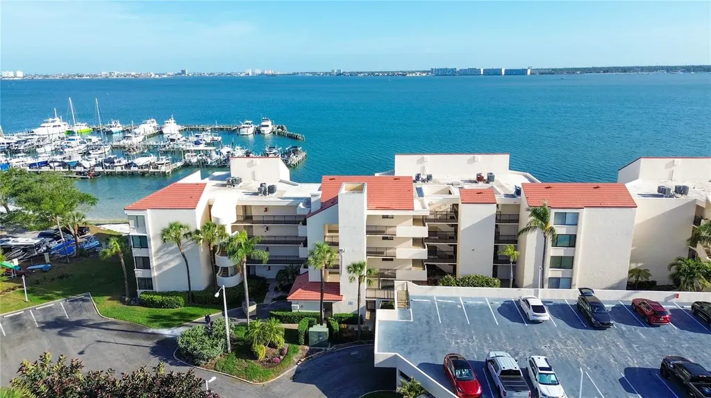 5825 Puerta Del Sol Boulevard S St Petersburg FL 33715