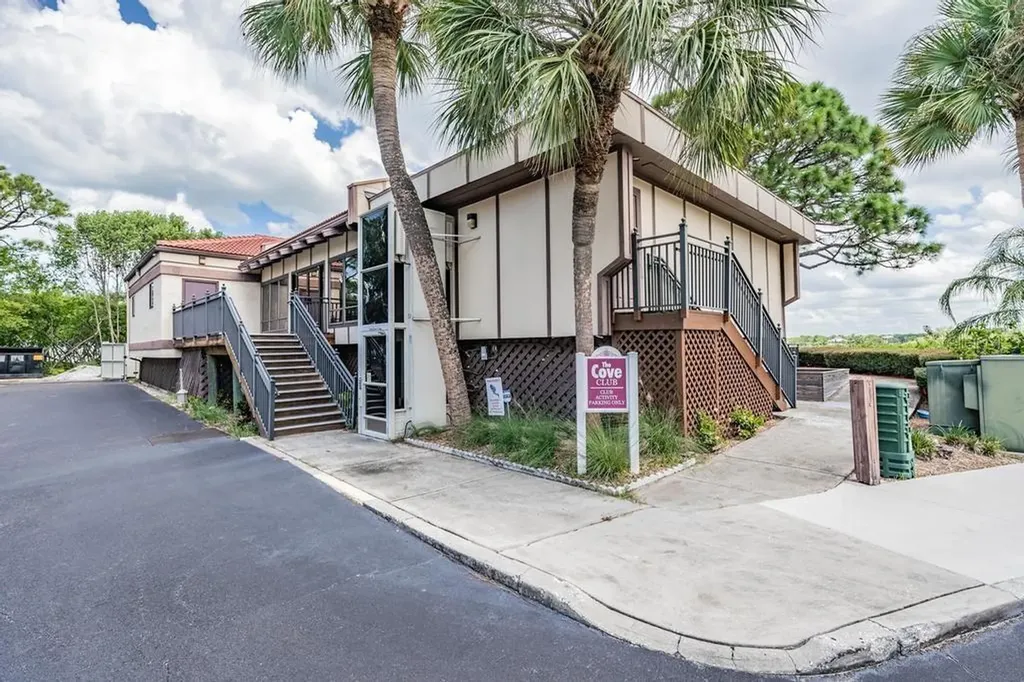 2700 Bayshore Boulevard Dunedin FL 34698
