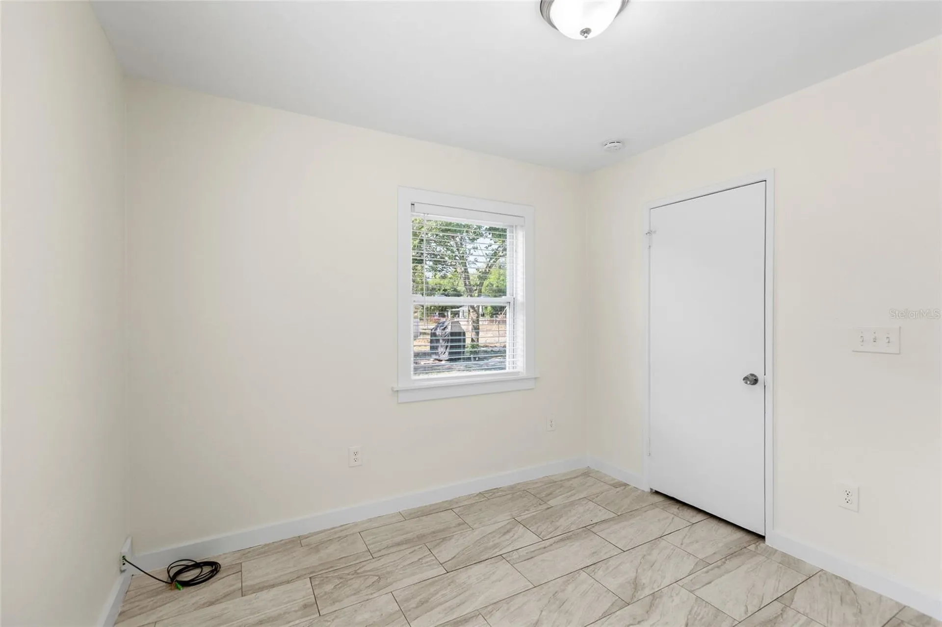1901 E Shadowlawn Avenue Tampa FL 33610