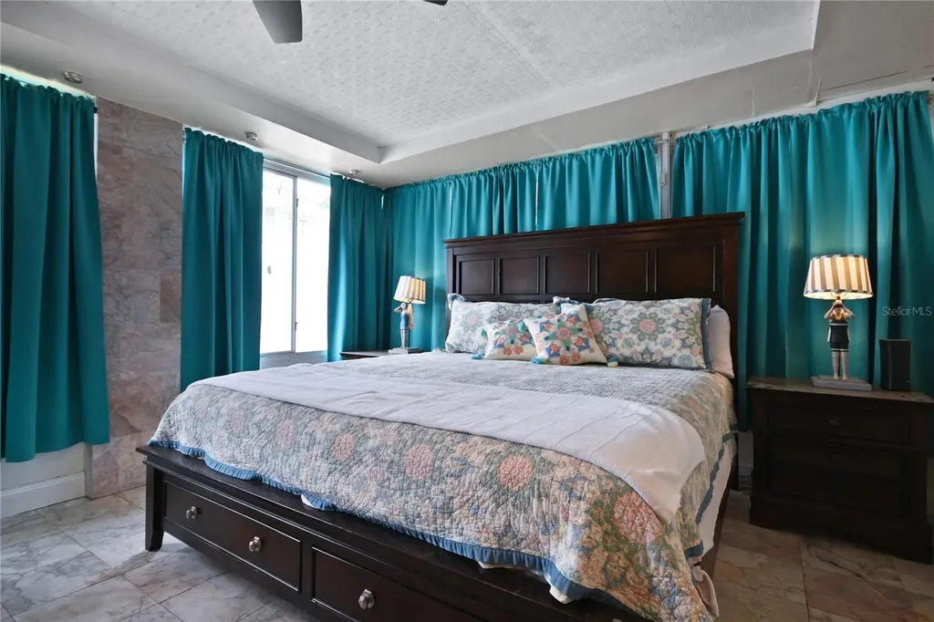 121 E Yelkca Terrace Edgewater FL 32132