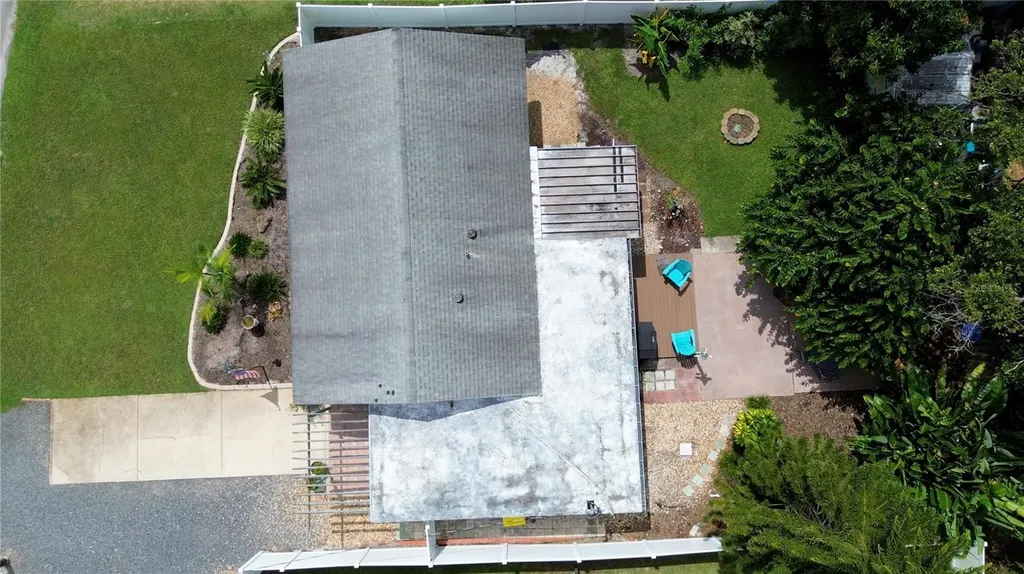 121 E Yelkca Terrace Edgewater FL 32132