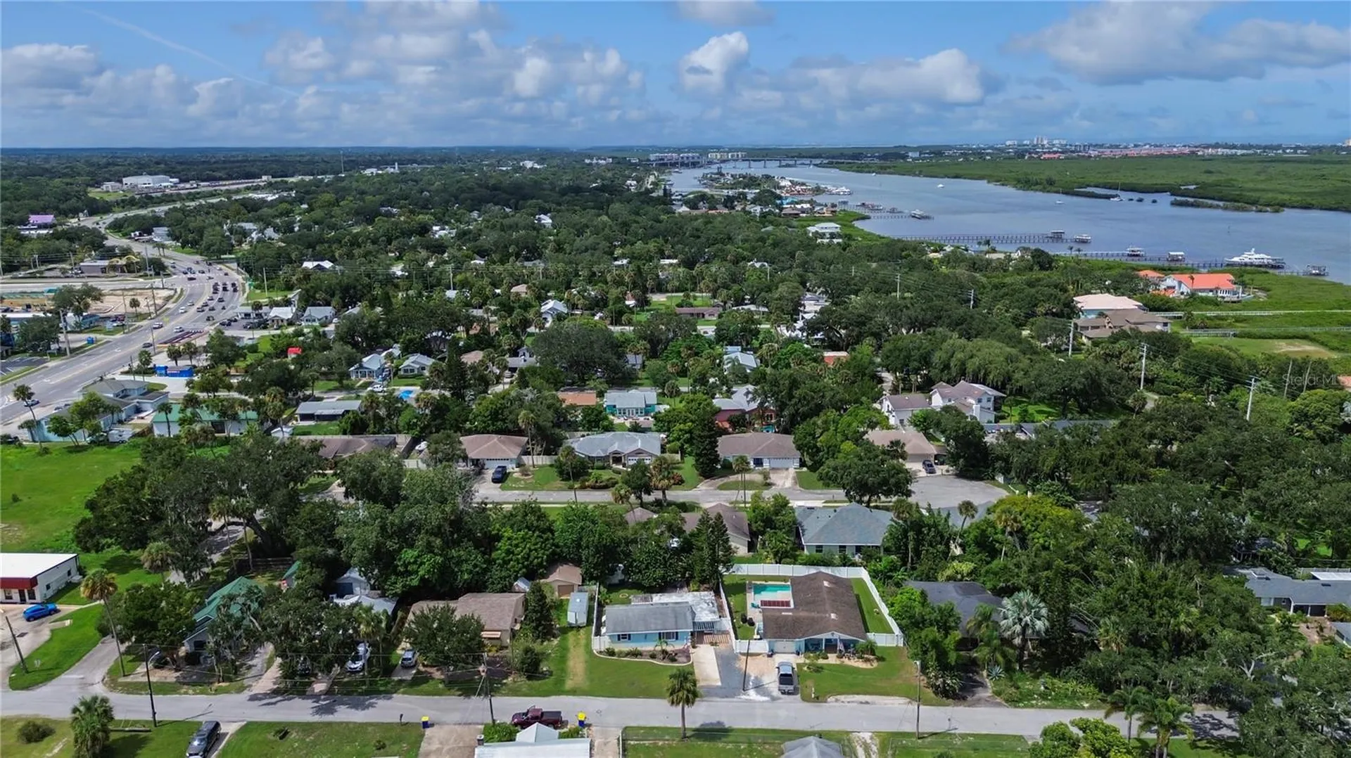 121 E Yelkca Terrace Edgewater FL 32132