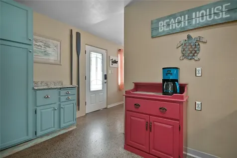 121 E Yelkca Terrace Edgewater FL 32132