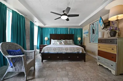 121 E Yelkca Terrace Edgewater FL 32132