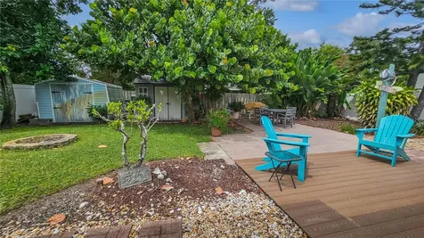121 E Yelkca Terrace Edgewater FL 32132