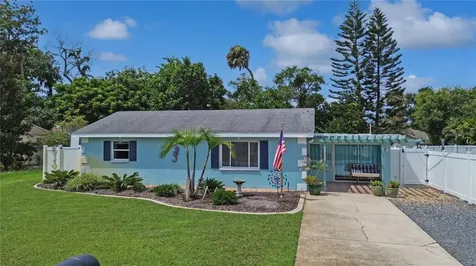 121 E Yelkca Terrace Edgewater FL 32132