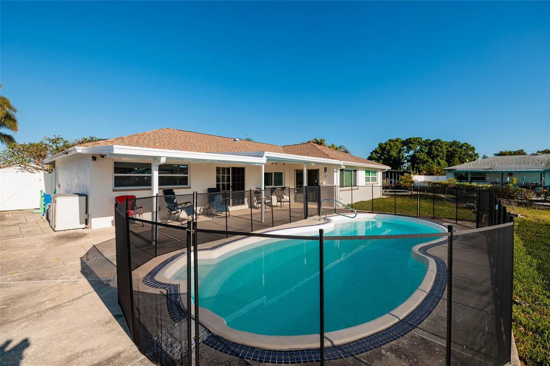 9773 1st Street NE St Petersburg FL 33702