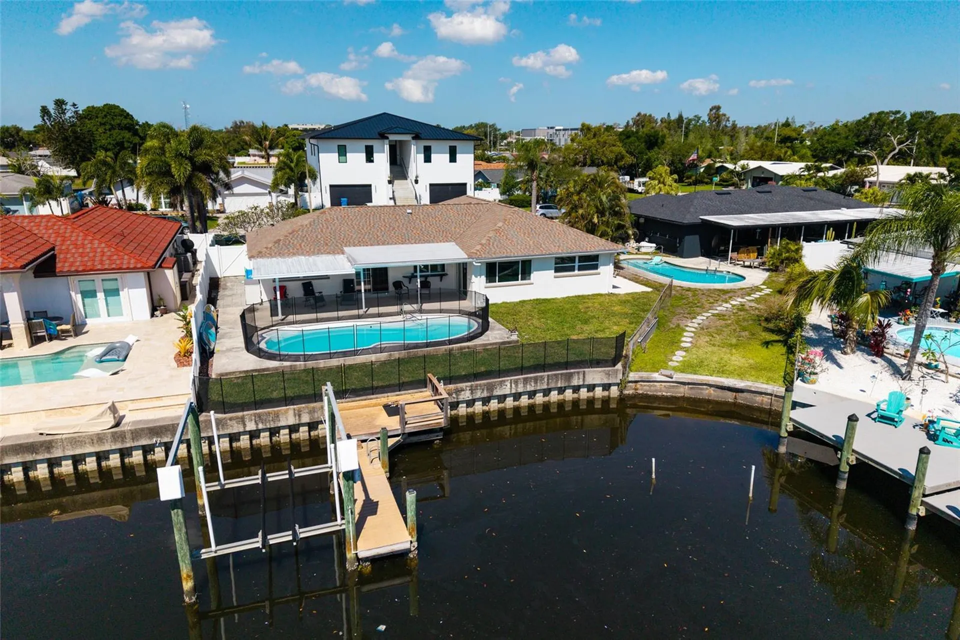 9773 1st Street NE St Petersburg FL 33702
