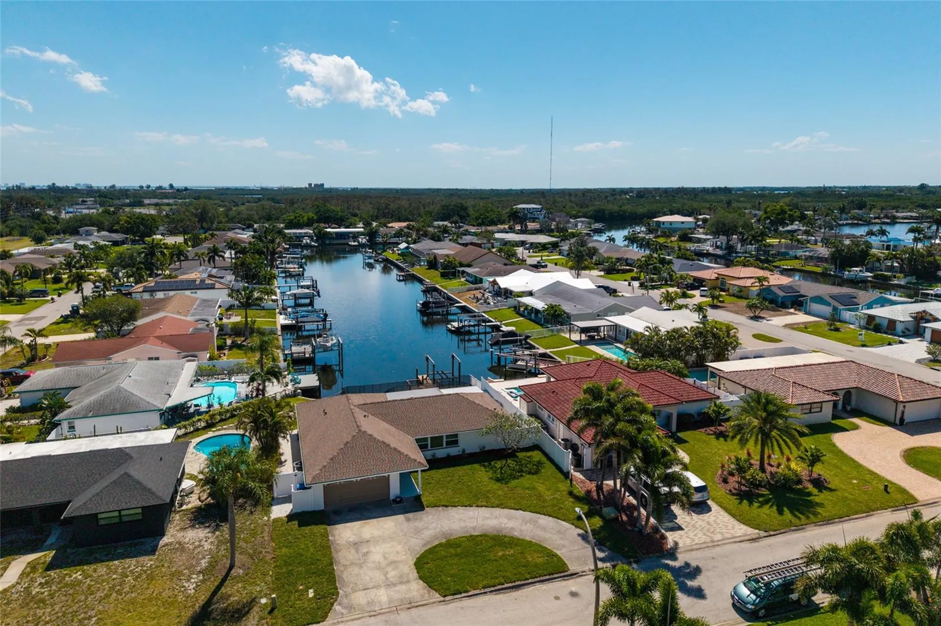 9773 1st Street NE St Petersburg FL 33702