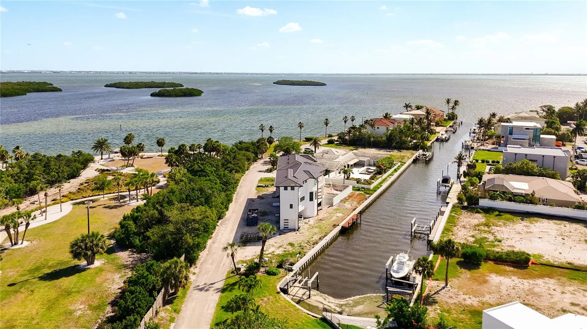 530 Jessmyth Drive Longboat Key FL 34228