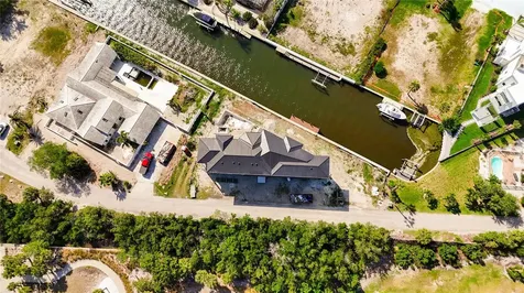 530 Jessmyth Drive Longboat Key FL 34228