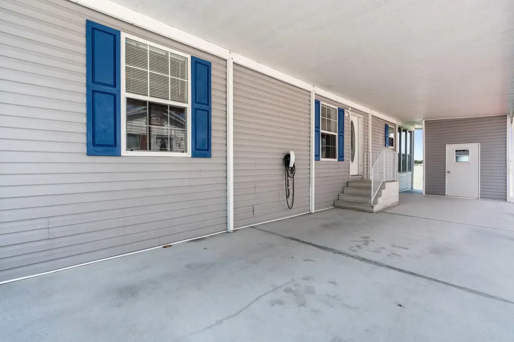 8536 Fantasia Park Way Riverview FL 33578