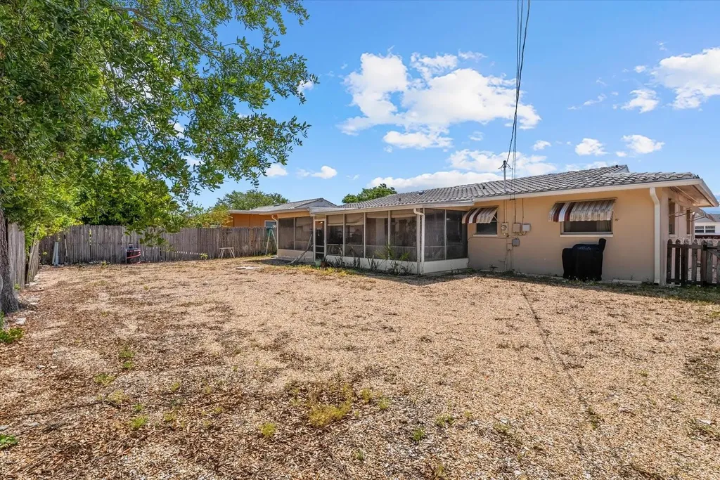 2124 Greenbriar Boulevard Clearwater FL 33763