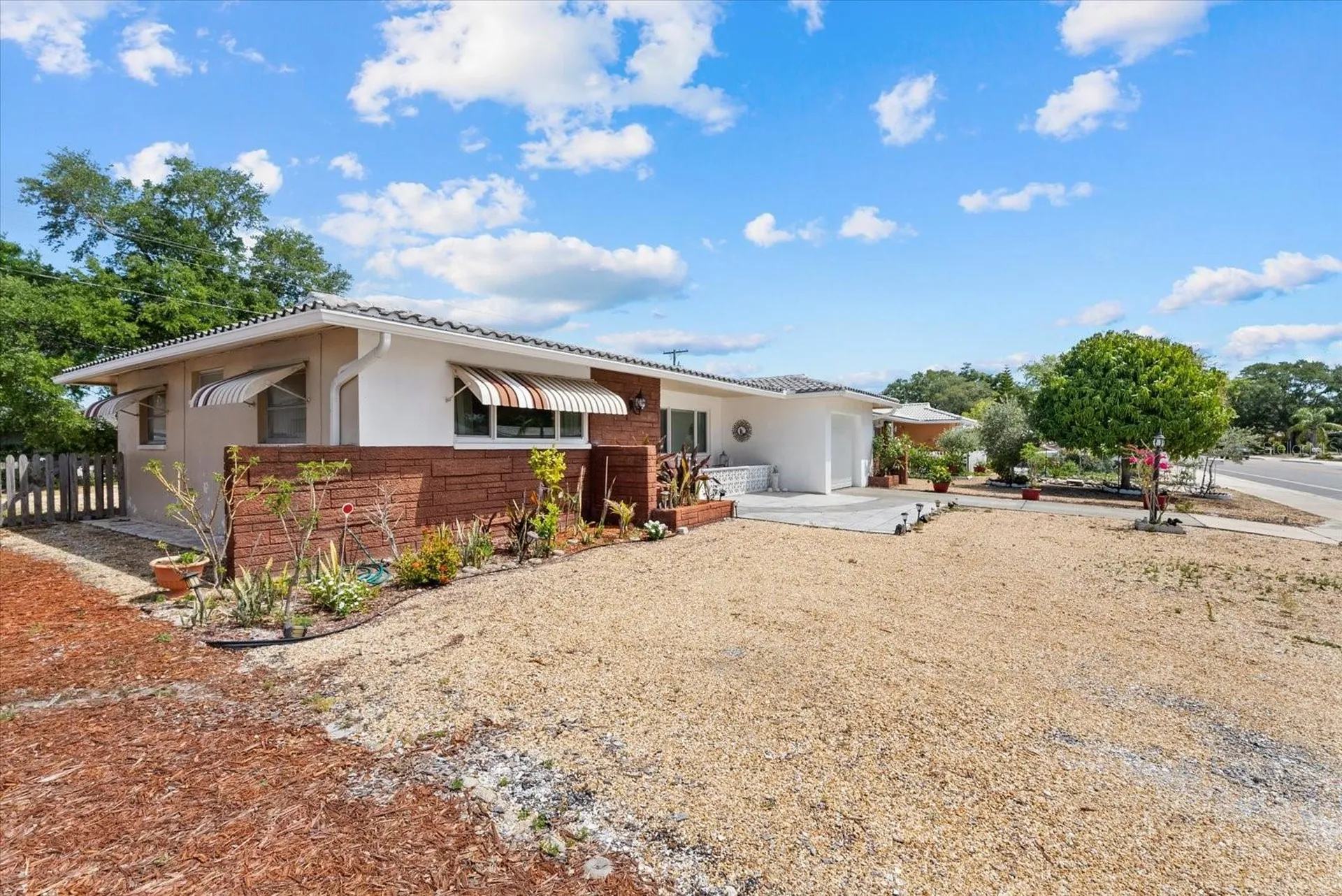 2124 Greenbriar Boulevard Clearwater FL 33763