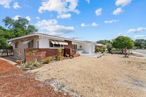 2124 Greenbriar Boulevard Clearwater FL 33763