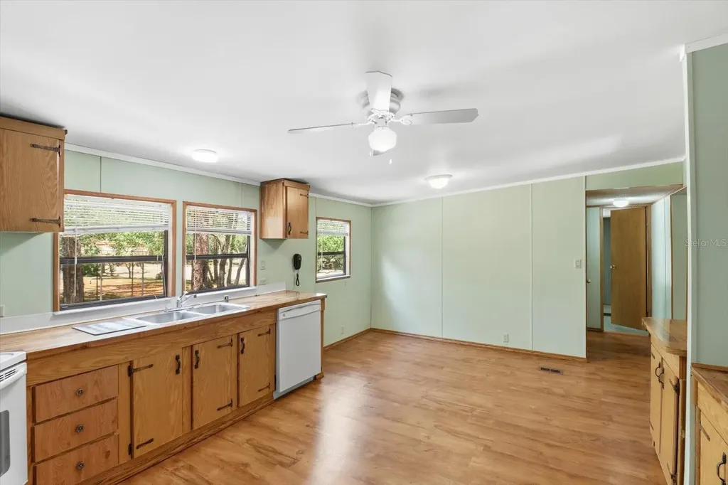 5828 S Oldfield Avenue Homosassa FL 34446