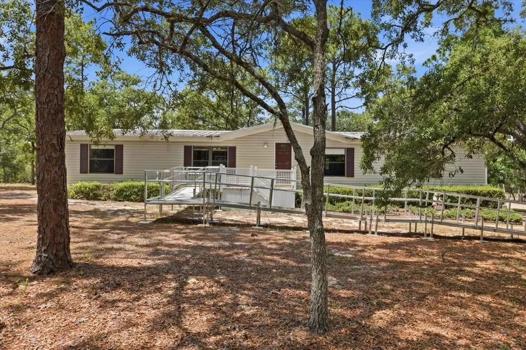 5828 S Oldfield Avenue Homosassa FL 34446