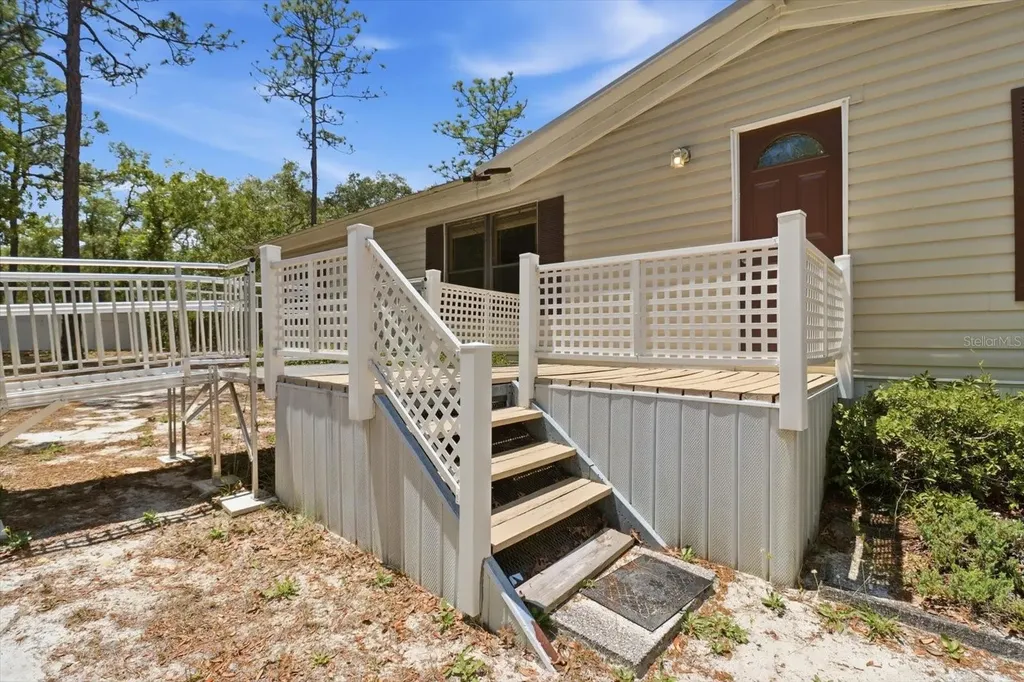 5828 S Oldfield Avenue Homosassa FL 34446