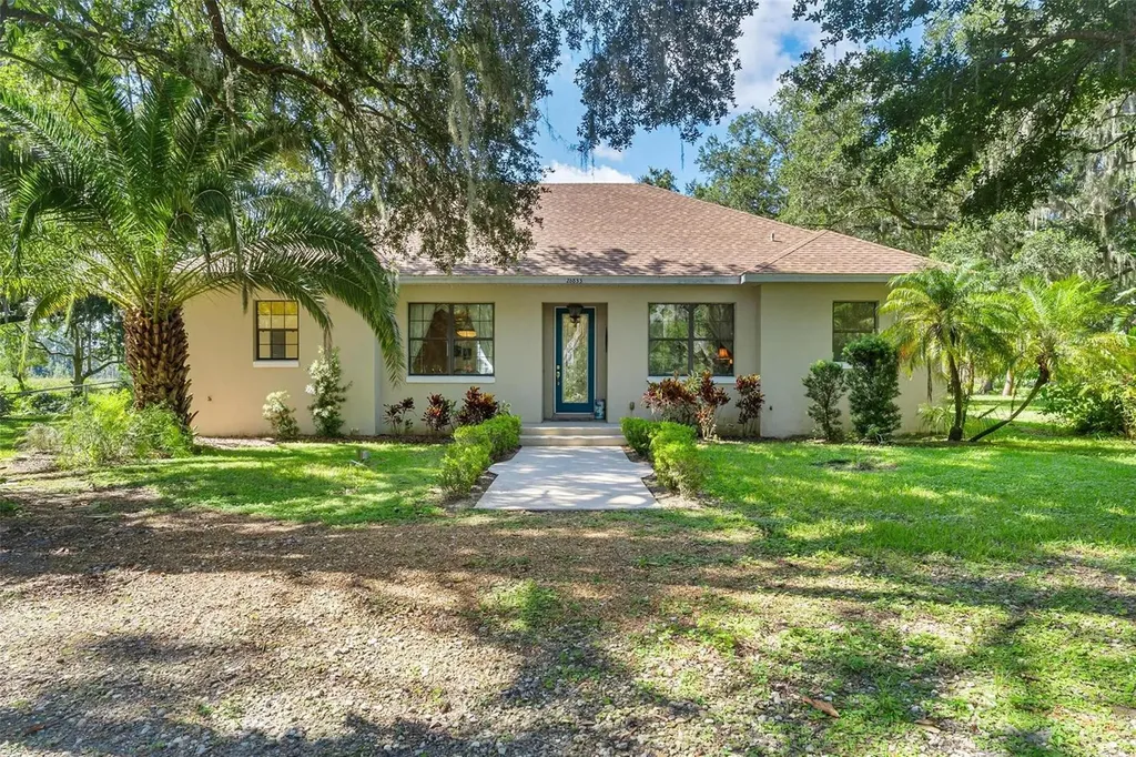 26833 Anderson Ranch Road Yalaha FL 34797