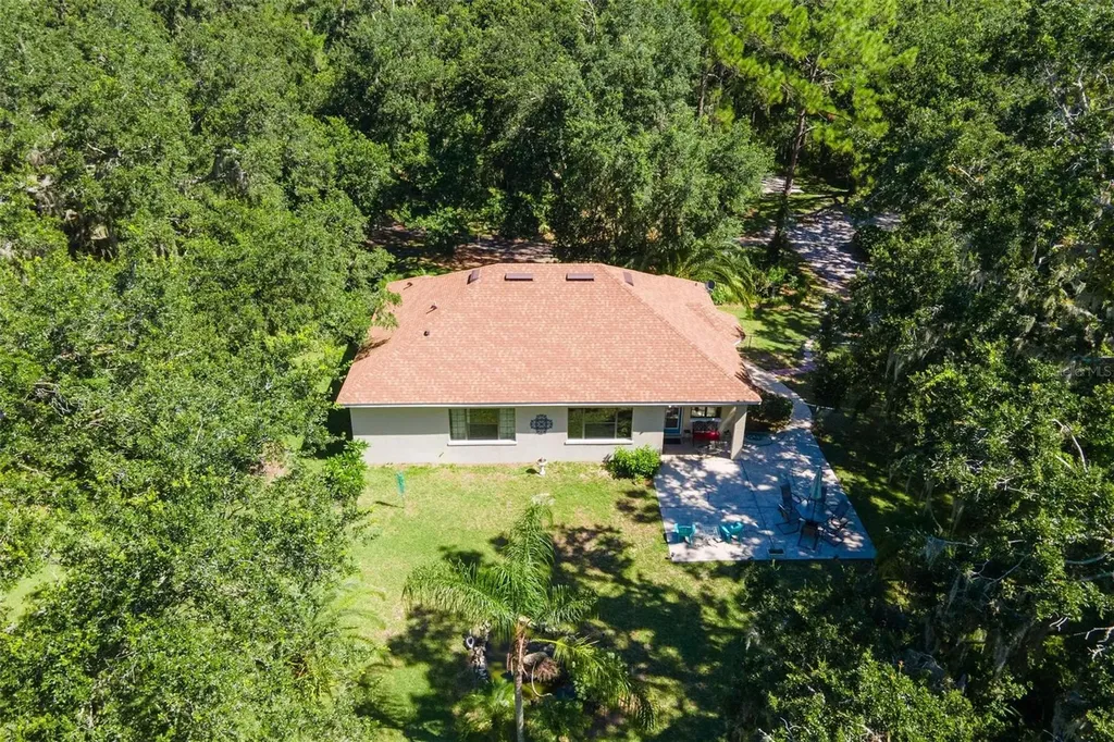 26833 Anderson Ranch Road Yalaha FL 34797
