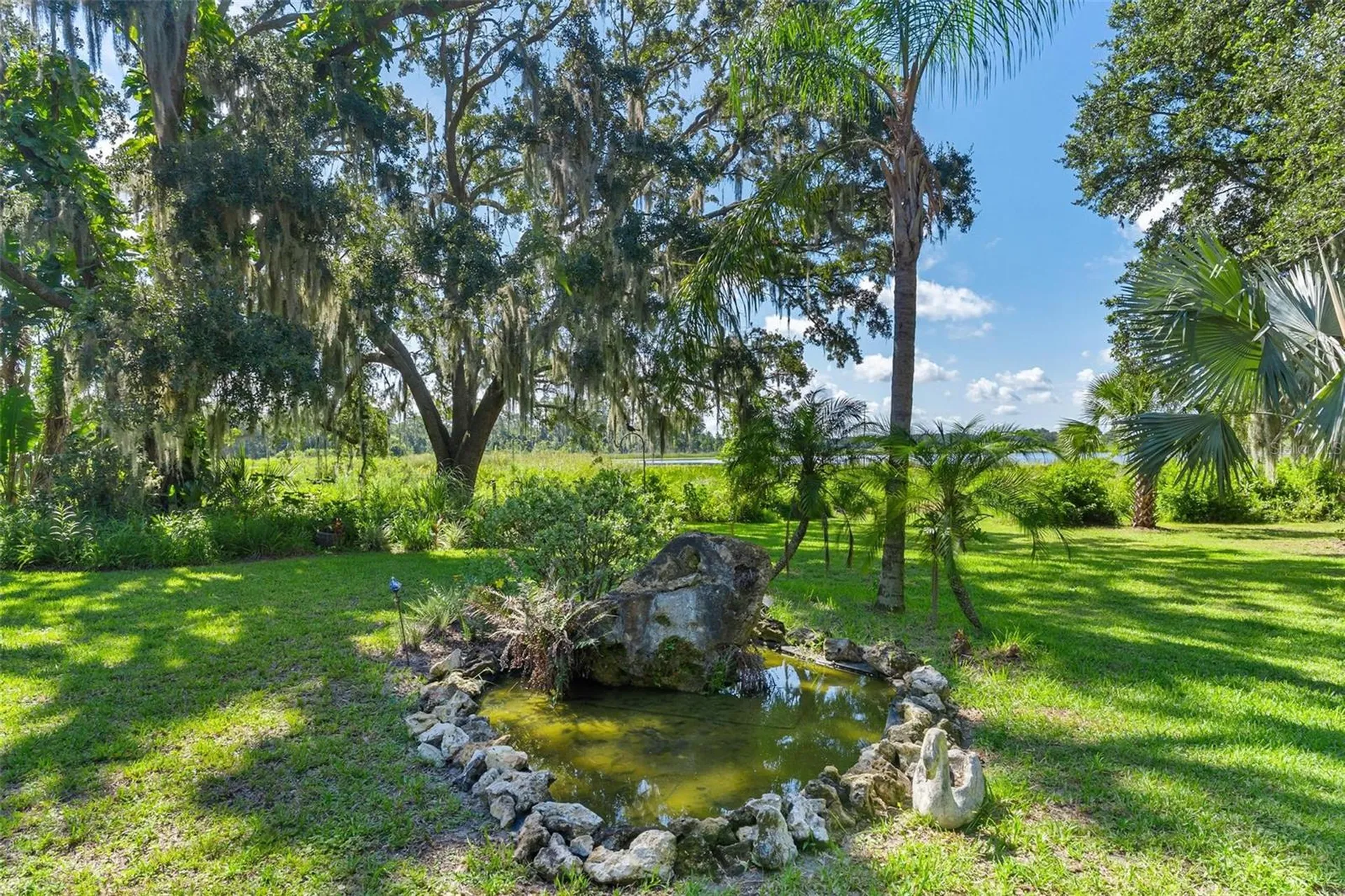 26833 Anderson Ranch Road Yalaha FL 34797