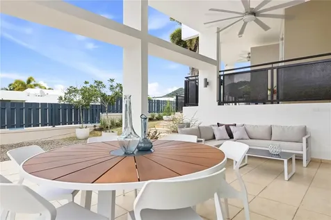 313 Ciudad Jardin Caguas PR 00725
