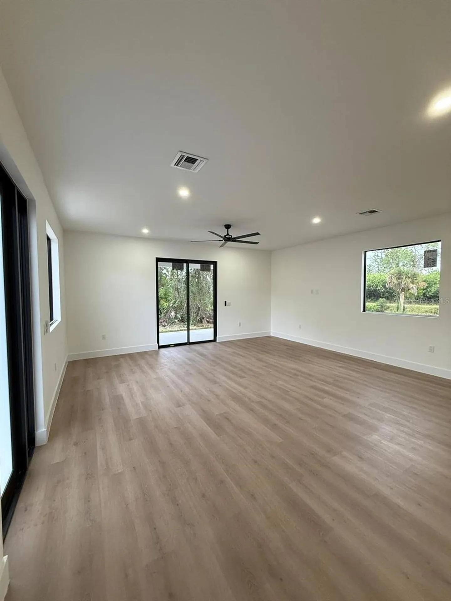 1034 Alcalde Street E Lehigh Acres FL 33974