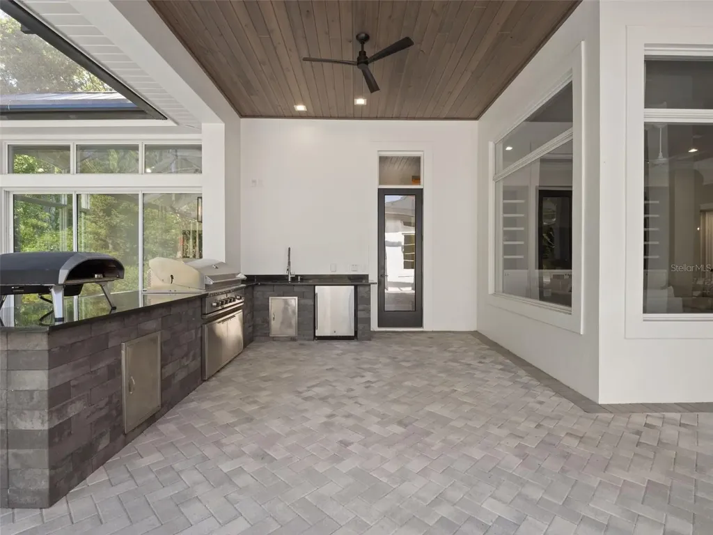 9599 Sloane Street Orlando FL 32827