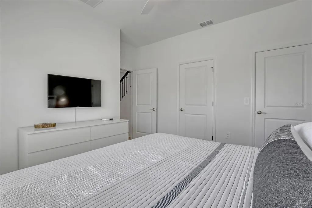 1136 Kingsbarn Street Davenport FL 33896