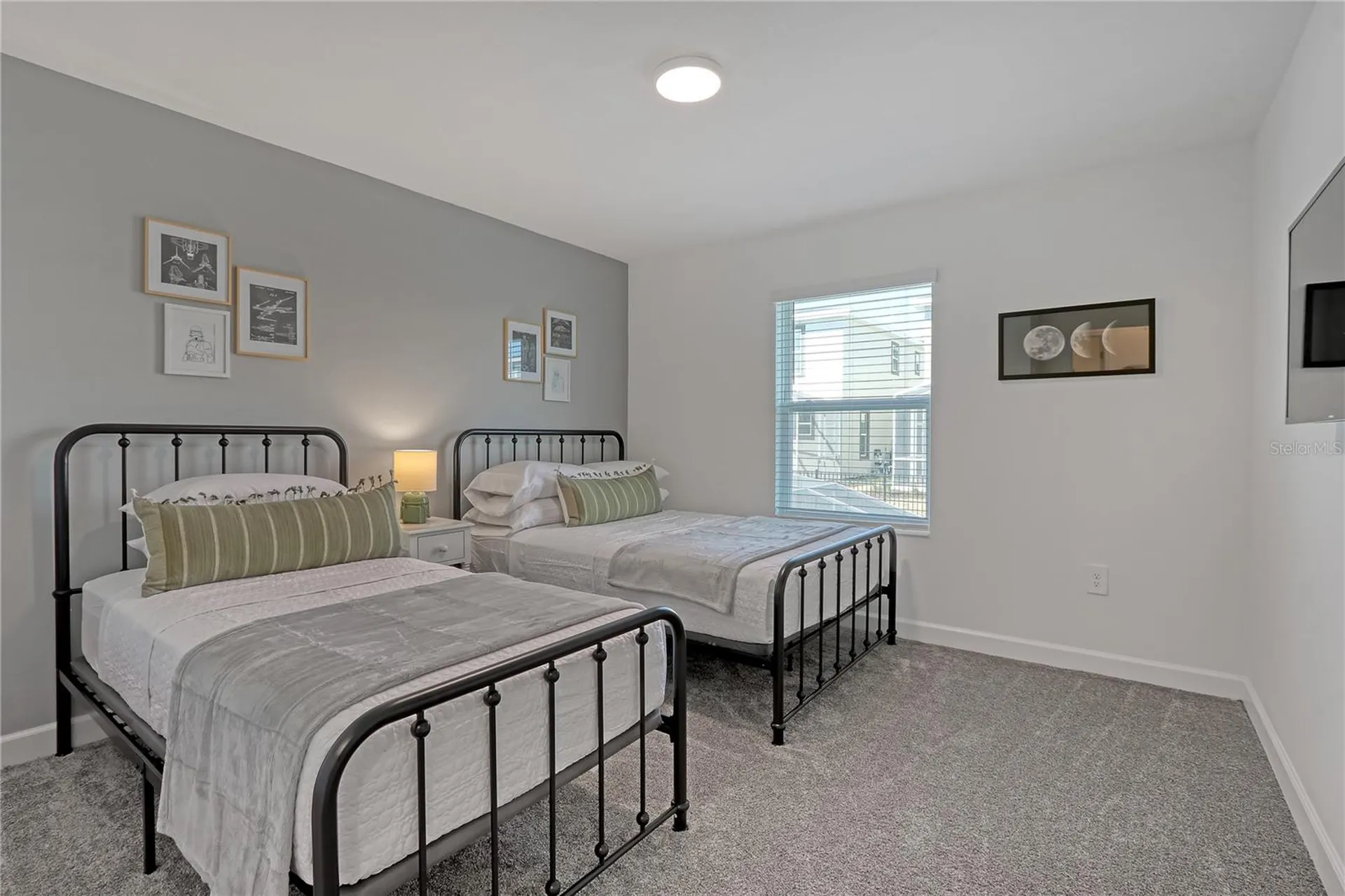 1136 Kingsbarn Street Davenport FL 33896