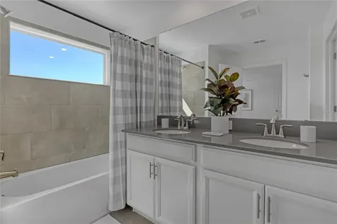 1136 Kingsbarn Street Davenport FL 33896