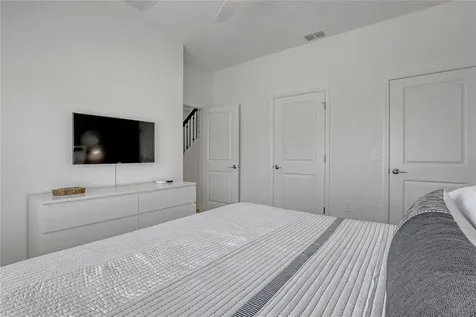 1136 Kingsbarn Street Davenport FL 33896