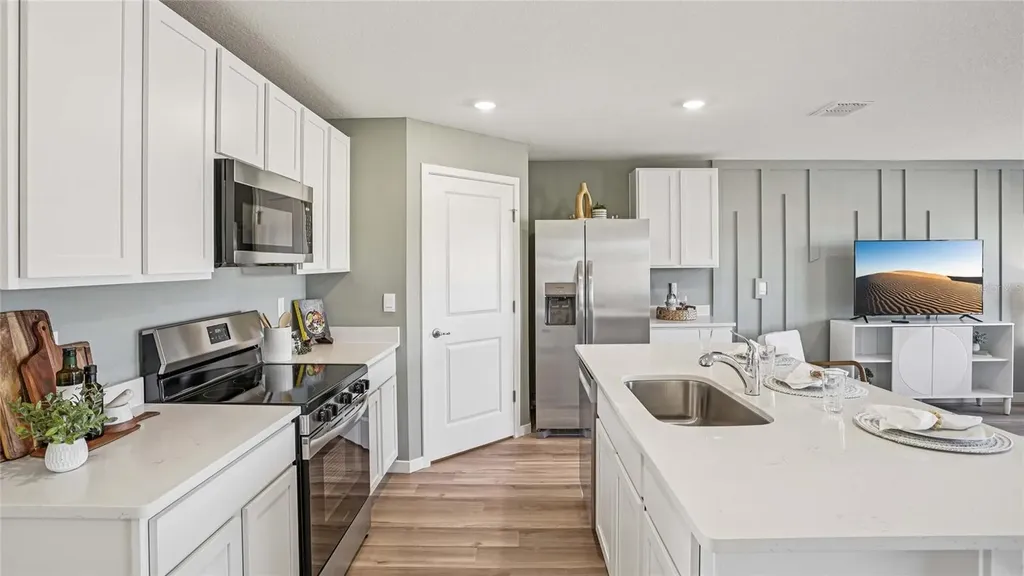 2058 NE 28th Place Ocala FL 34470