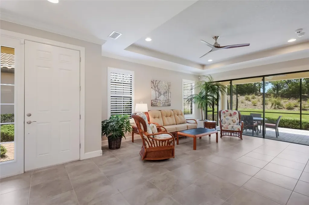12623 Sorrento Way Bradenton FL 34211