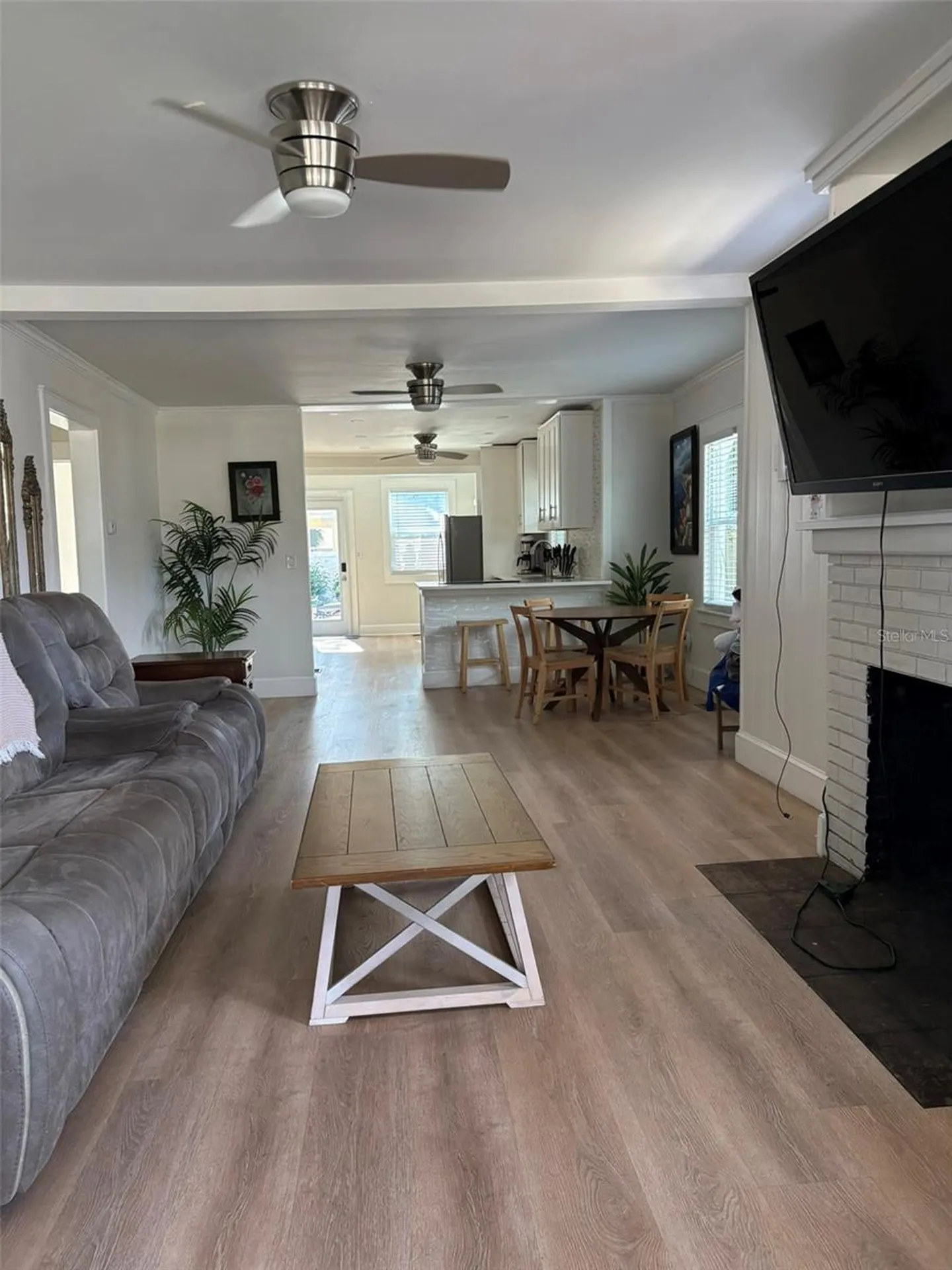 2570 Loma Linda Street Sarasota FL 34239