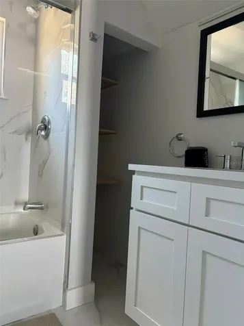 2570 Loma Linda Street Sarasota FL 34239