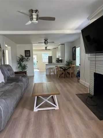 2570 Loma Linda Street Sarasota FL 34239
