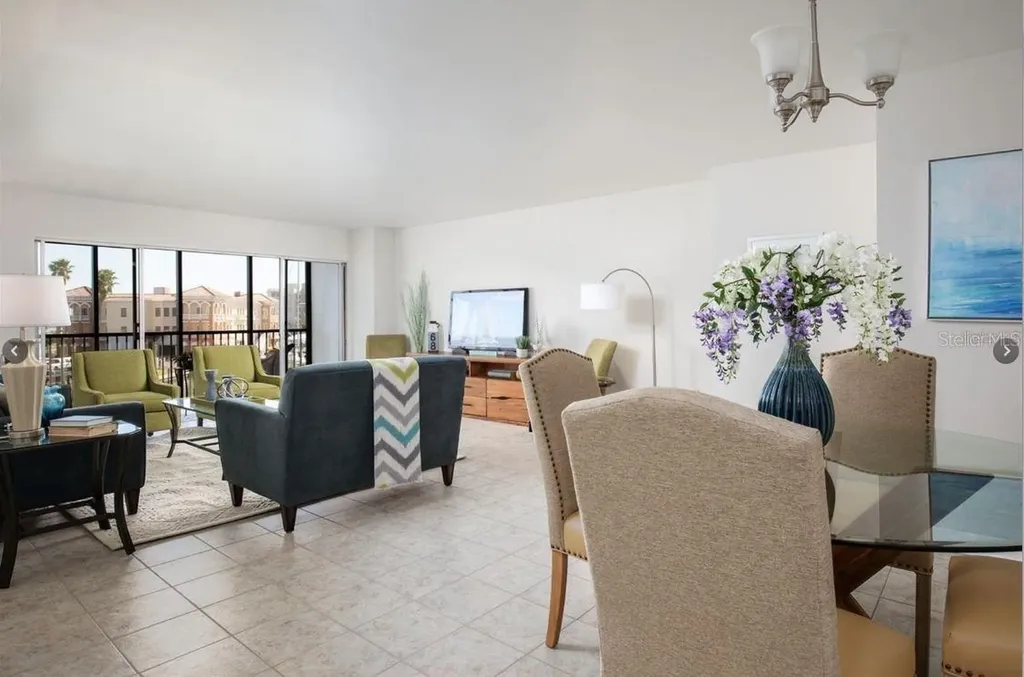 10355 Paradise Boulevard Treasure Island FL 33706