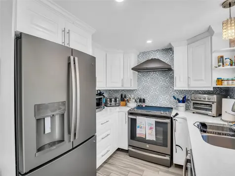 1714 Coppertree Drive Tarpon Springs FL 34689