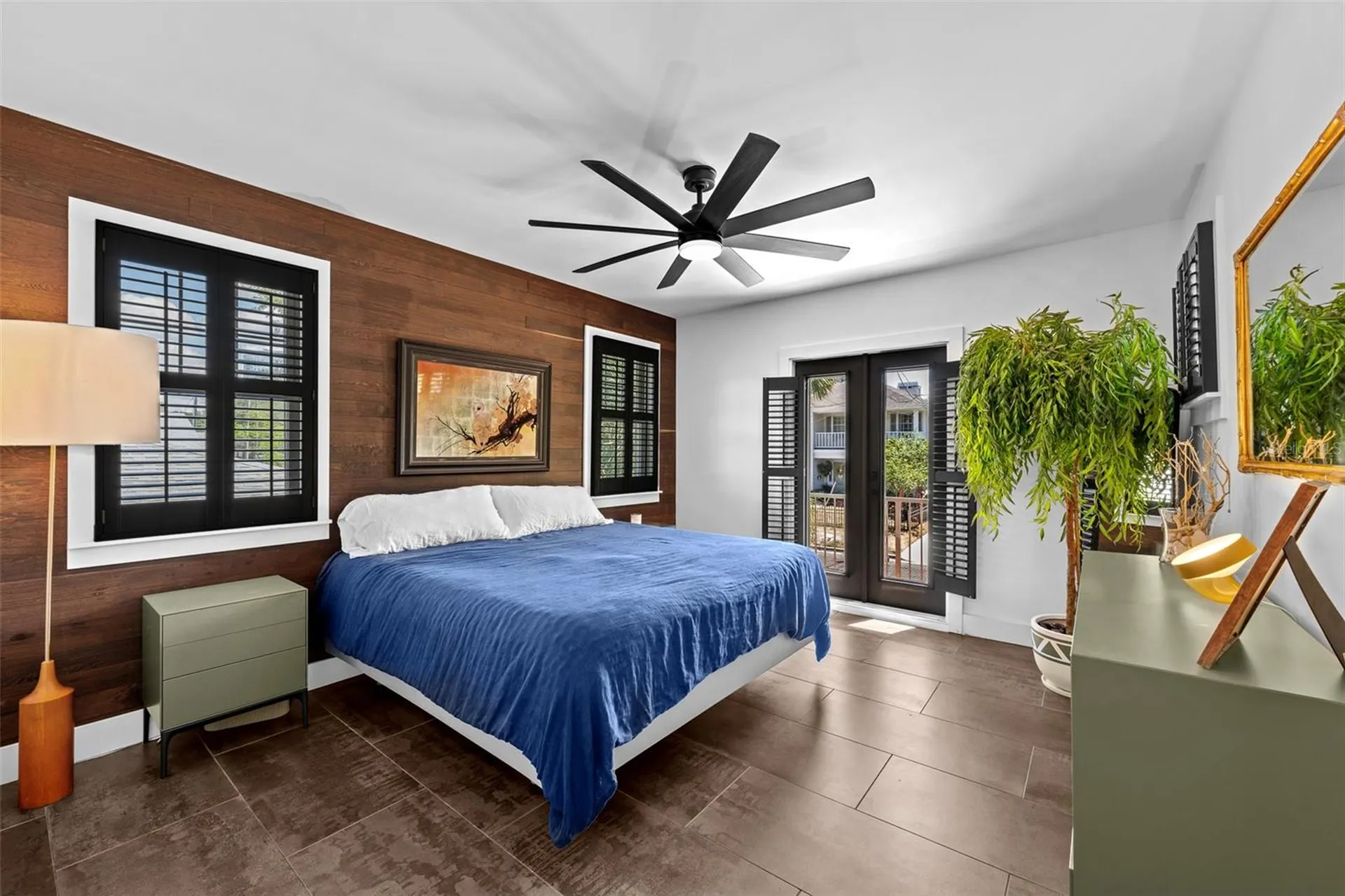 3213 W Barcelona Street Tampa FL 33629