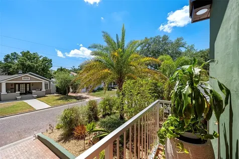 3213 W Barcelona Street Tampa FL 33629
