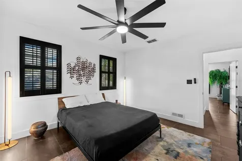 3213 W Barcelona Street Tampa FL 33629