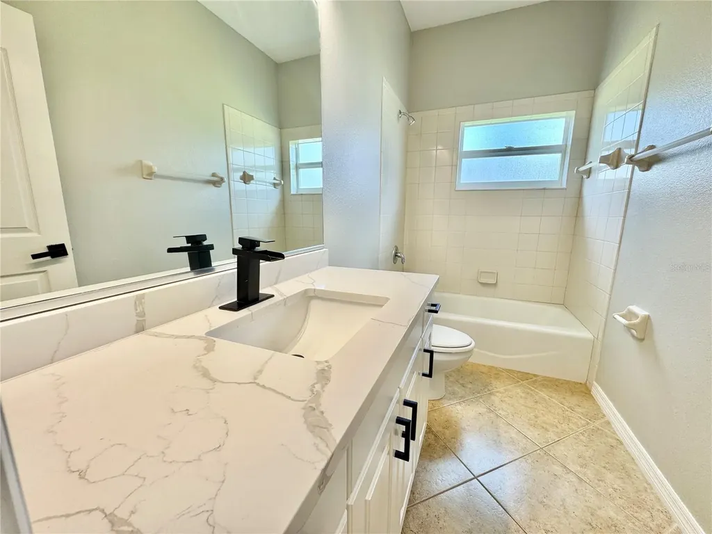 15005 17th Avenue E Bradenton FL 34212