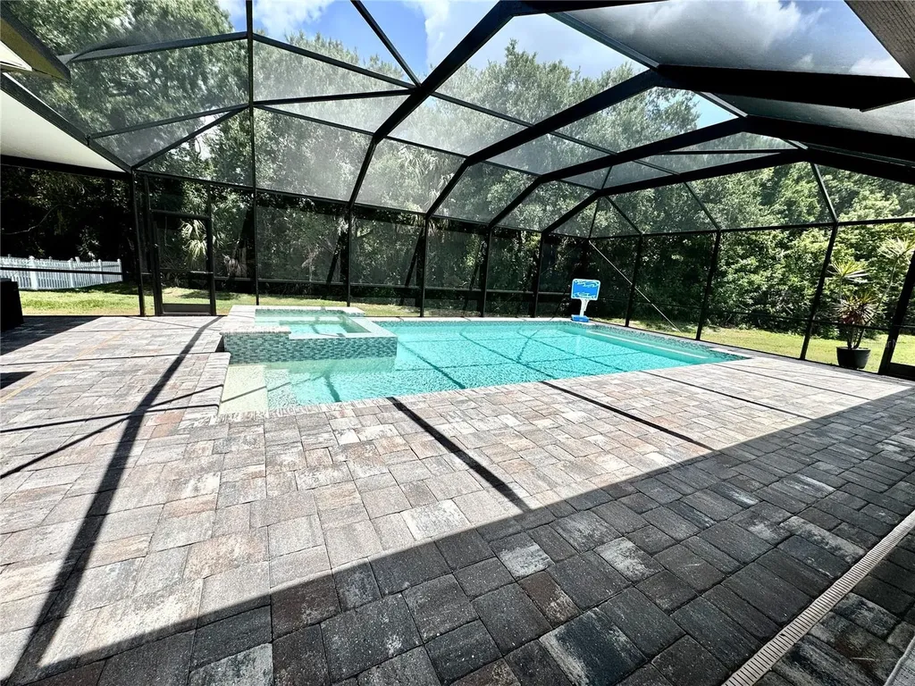 15005 17th Avenue E Bradenton FL 34212