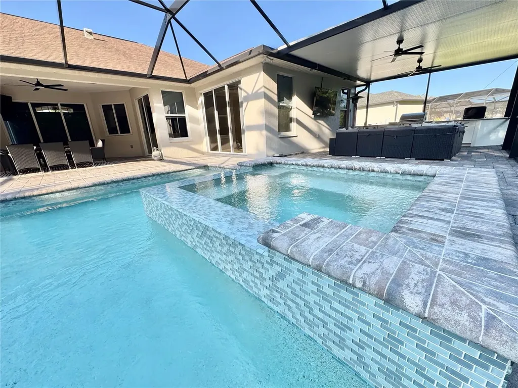 15005 17th Avenue E Bradenton FL 34212